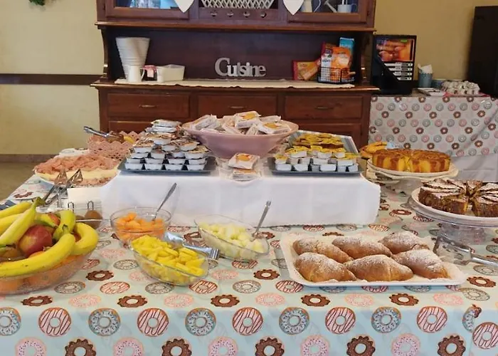 Half Moon Airport Restaurant Rivazzurra Di Rimini