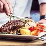 Half Moon Airport Restaurant 3*