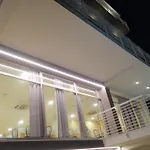 Half Moon Airport Restaurant