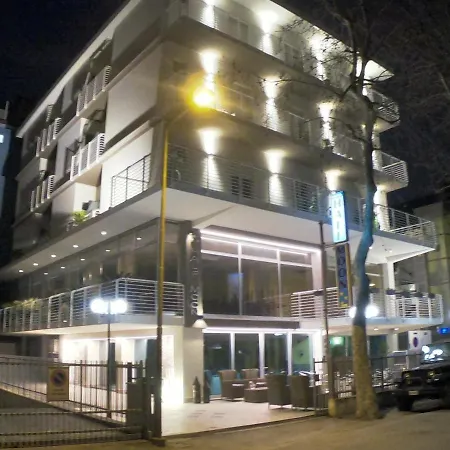 Bed & Breakfast Half Moon Airport Restaurant Rivazzurra Di Rimini