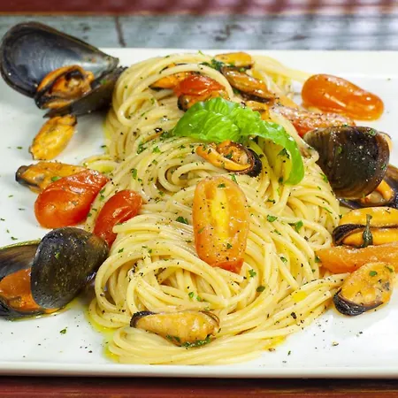 Half Moon Airport Restaurant 3* Rivazzurra Di Rimini