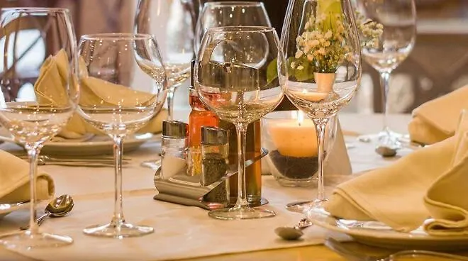 Half Moon Airport Restaurant Rivazzurra Di Rimini