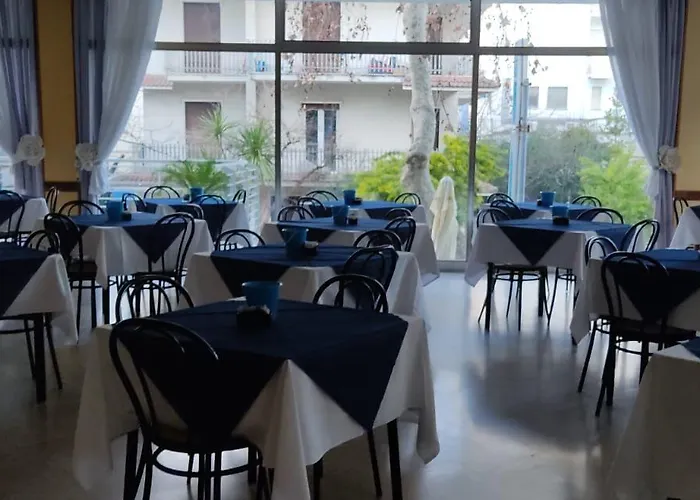 Half Moon Airport Restaurant Rivazzurra Di Rimini