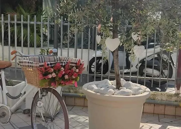 Half Moon Airport Restaurant 3*