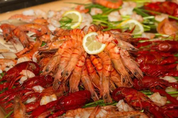 Half Moon Airport Restaurant לינה וארוחת בוקר 3*